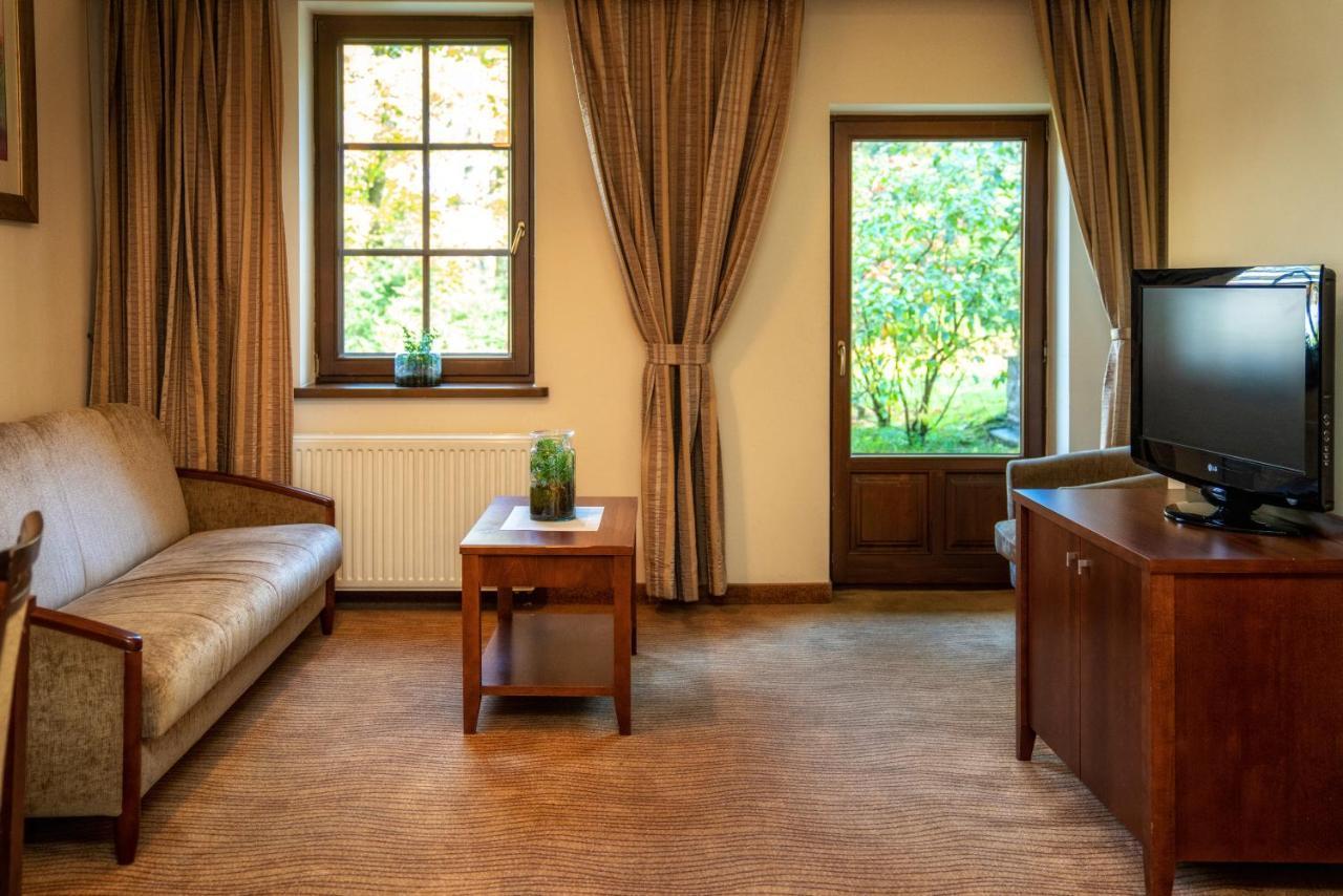 Hotel Murowanica Закопане Экстерьер фото